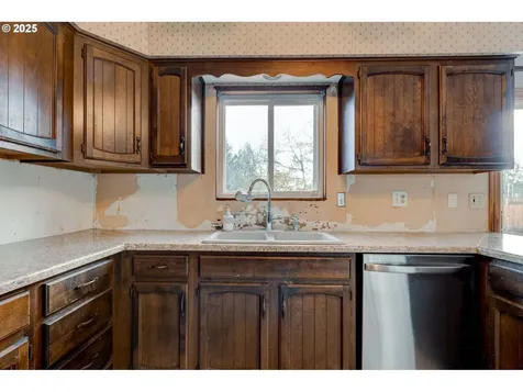 13330 SW Oakwood Street Beaverton OR 97005