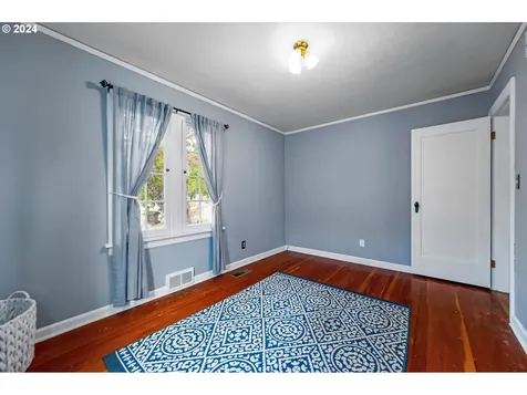 541 SW Clay Street Dallas OR 97338