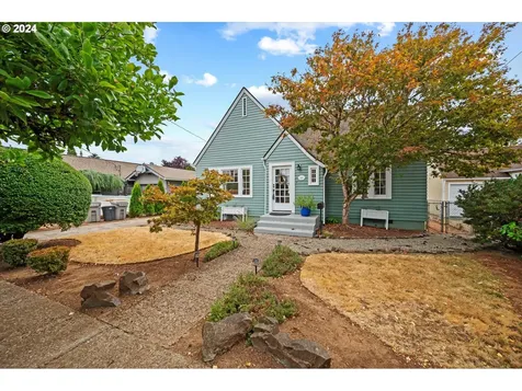 541 SW Clay Street Dallas OR 97338