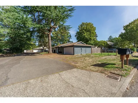 17023 SE Stephens Street Portland OR 97233