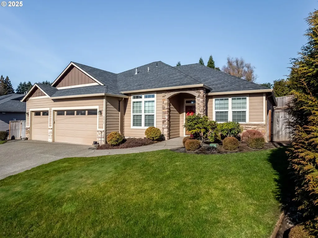 4412 NW 122nd Street Vancouver WA 98685