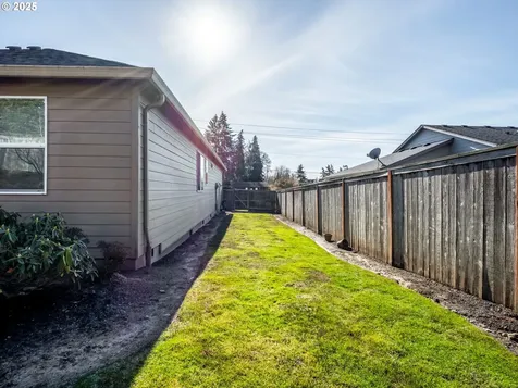 4412 NW 122nd Street Vancouver WA 98685