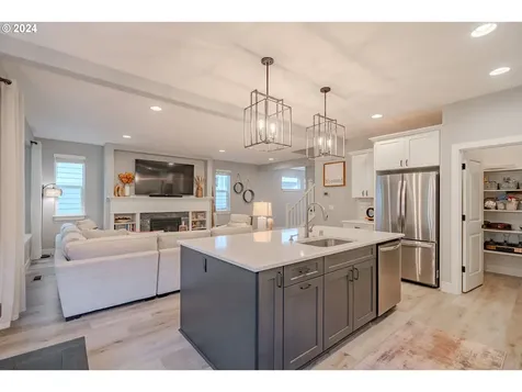 105 S 39th Drive Ridgefield WA 98642