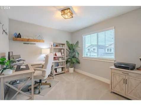 105 S 39th Drive Ridgefield WA 98642
