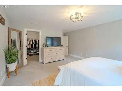 105 S 39th Drive Ridgefield WA 98642