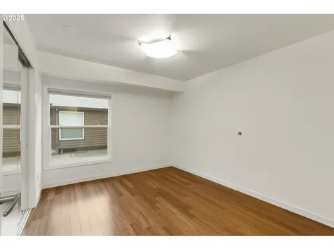 448 SW 121st Place Portland OR 97225