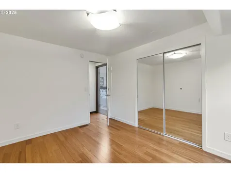 448 SW 121st Place Portland OR 97225