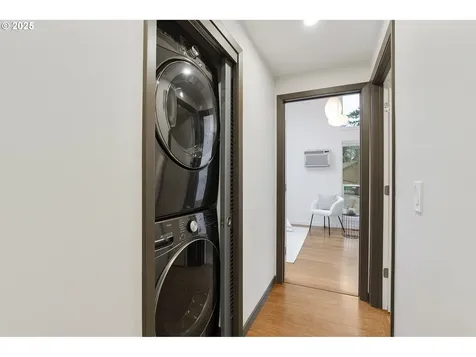 448 SW 121st Place Portland OR 97225