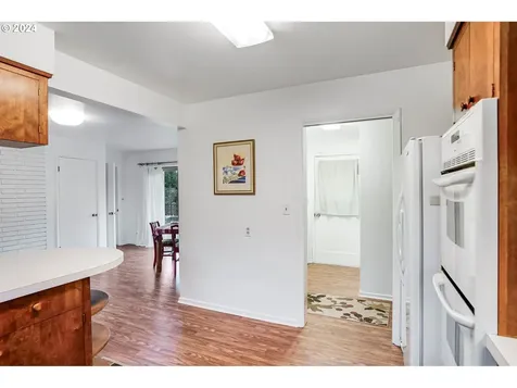 125 Cherry Street Silverton OR 97381