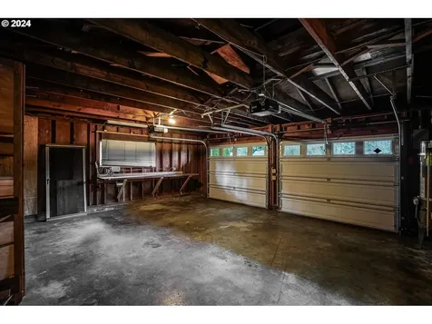 125 Cherry Street Silverton OR 97381