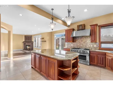2605 NW 127th Street Vancouver WA 98685