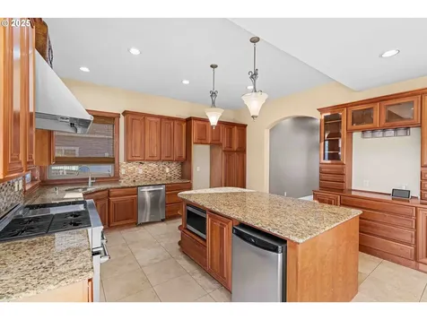 2605 NW 127th Street Vancouver WA 98685