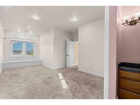 2605 NW 127th Street Vancouver WA 98685