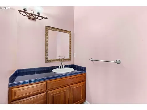 2605 NW 127th Street Vancouver WA 98685