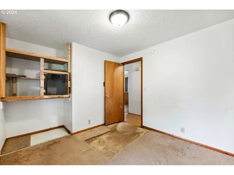 1304 Ne 122nd Avenue Vancouver WA 98684
