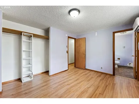 1304 Ne 122nd Avenue Vancouver WA 98684