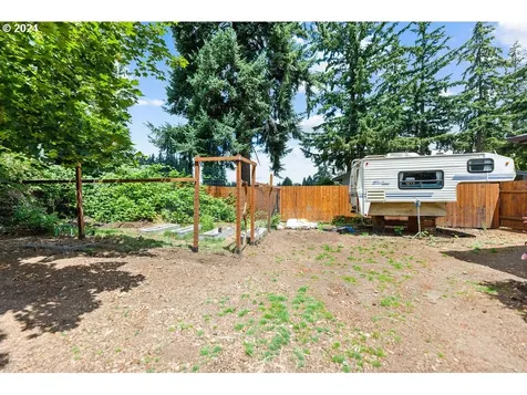 1304 Ne 122nd Avenue Vancouver WA 98684