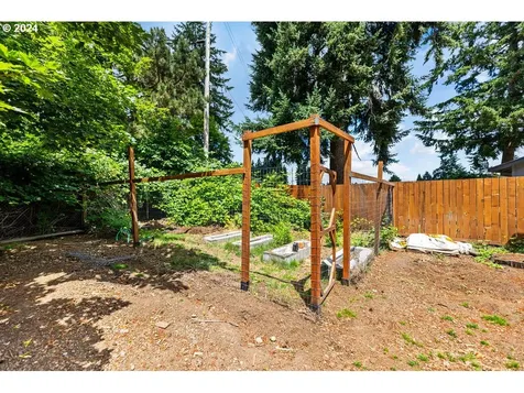 1304 Ne 122nd Avenue Vancouver WA 98684
