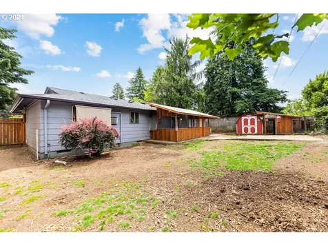 1304 Ne 122nd Avenue Vancouver WA 98684