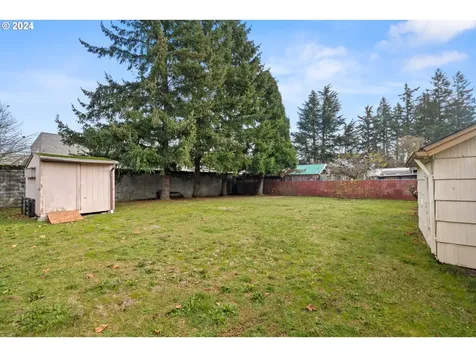 308 NE 117th Avenue Portland OR 97220