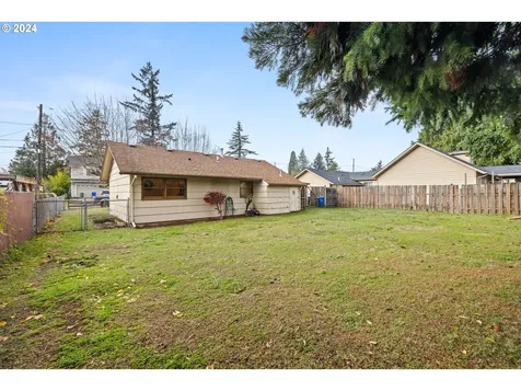 308 NE 117th Avenue Portland OR 97220