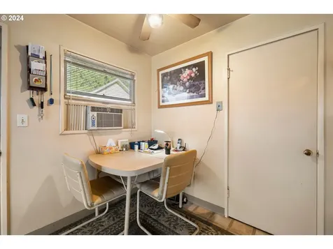 308 NE 117th Avenue Portland OR 97220