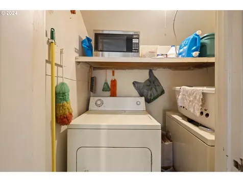 308 NE 117th Avenue Portland OR 97220
