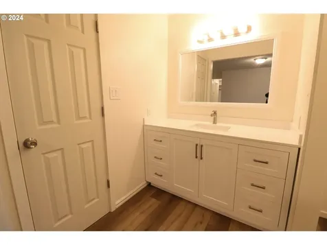 2659 Ash Street North Bend OR 97459