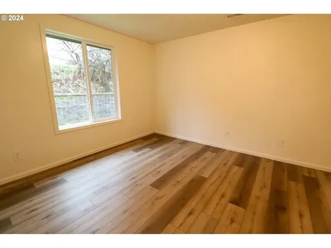 2659 Ash Street North Bend OR 97459
