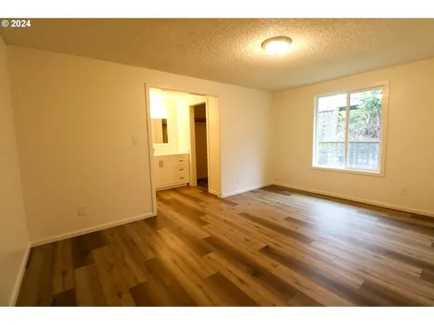 2659 Ash Street North Bend OR 97459