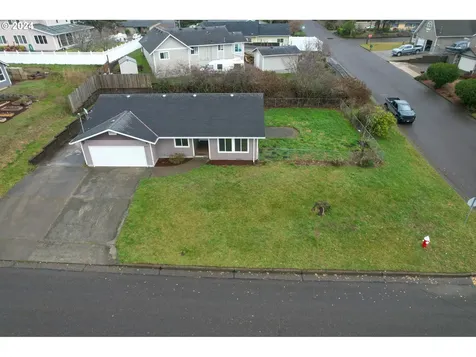 2659 Ash Street North Bend OR 97459