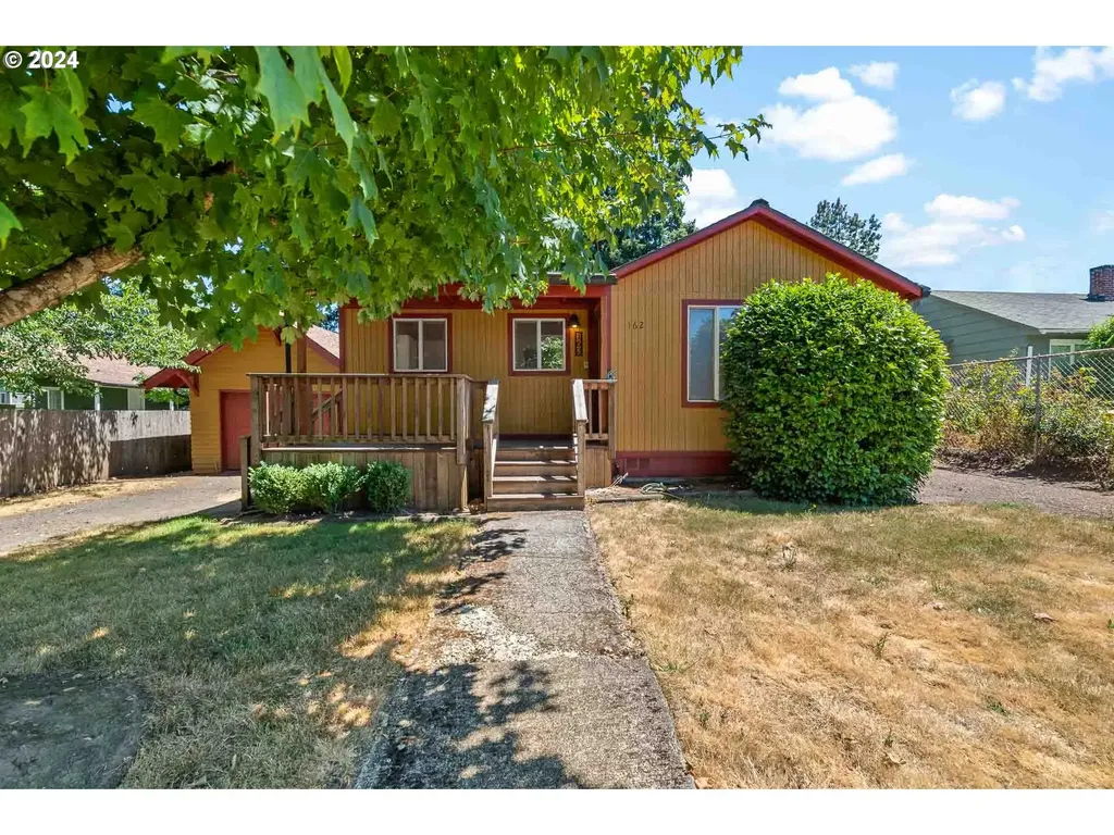 162 NW Dennis Avenue Hillsboro OR 97124