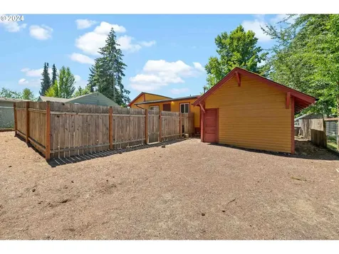 162 NW Dennis Avenue Hillsboro OR 97124