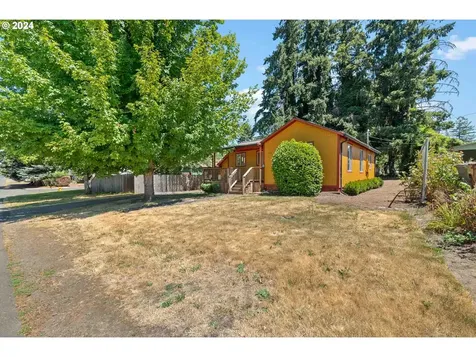 162 NW Dennis Avenue Hillsboro OR 97124