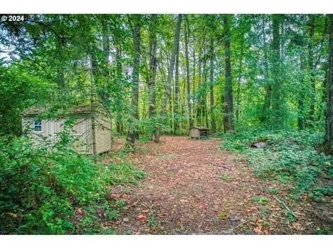 2560 Independence Highway Independence OR 97351