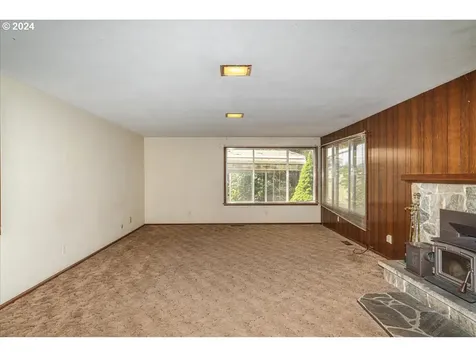 2560 Independence Highway Independence OR 97351