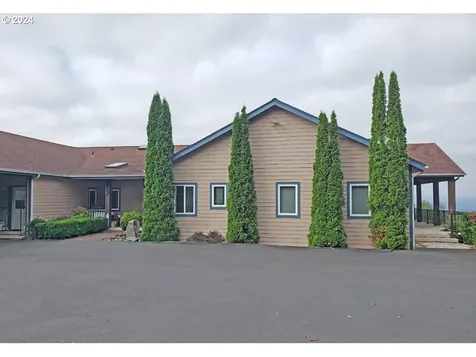 461 Varsity Road Kalama WA 98625