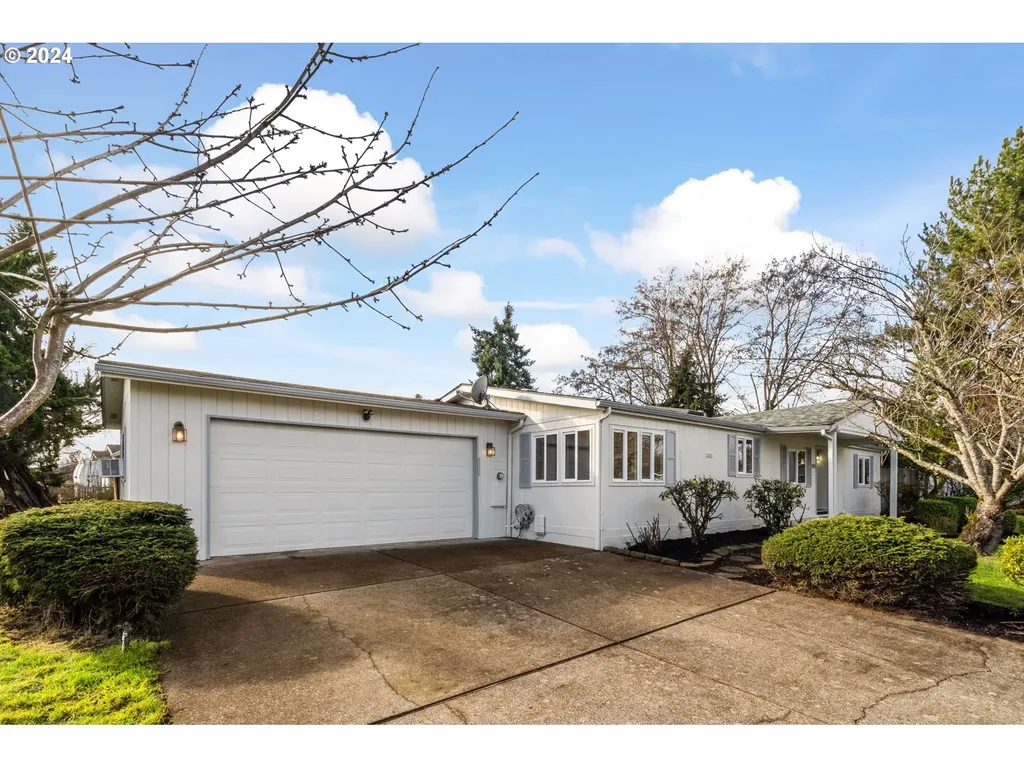 985 Nw Arrowood Drive Mcminnville OR 97128