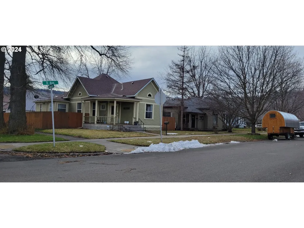 1406 O Avenue La Grande OR 97850