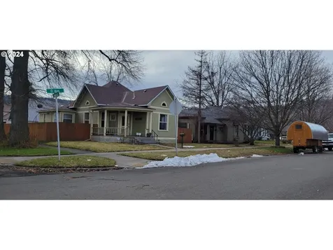 1406 O Avenue La Grande OR 97850