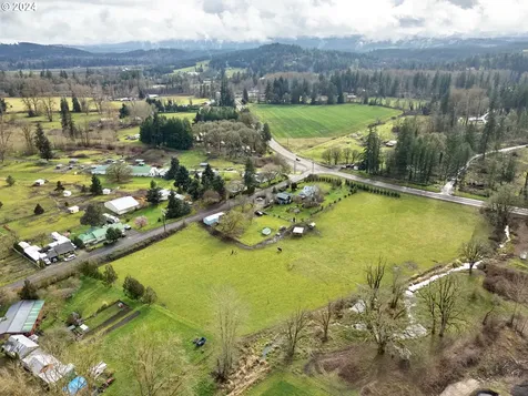 15740 S Macksburg Road Molalla OR 97038