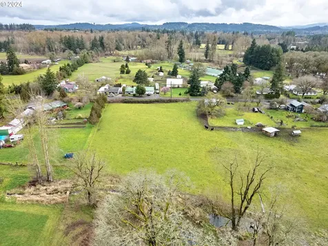 15740 S Macksburg Road Molalla OR 97038