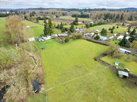 15740 S Macksburg Road Molalla OR 97038
