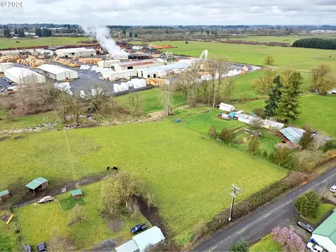 15740 S Macksburg Road Molalla OR 97038