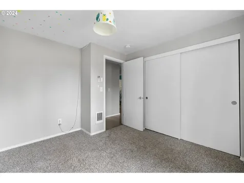 5209 Ne 72nd Circle Vancouver WA 98661