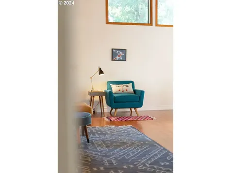 5002 SW Julia Court Portland OR 97221