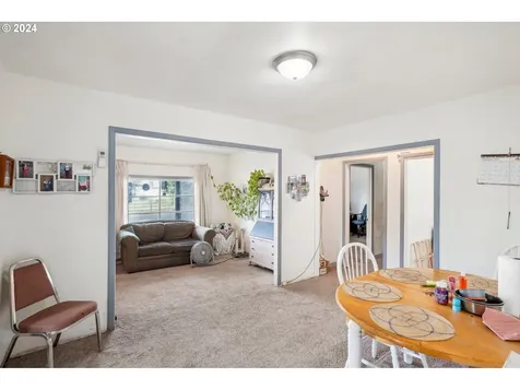 1931 SE Noble Lane Mcminnville OR 97128