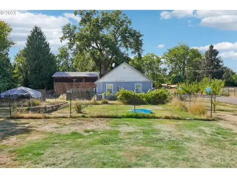 1931 SE Noble Lane Mcminnville OR 97128