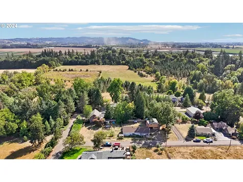 1931 SE Noble Lane Mcminnville OR 97128