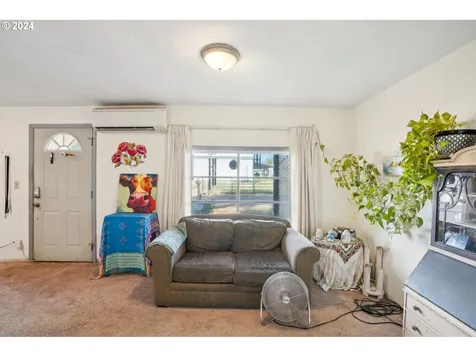 1931 SE Noble Lane Mcminnville OR 97128